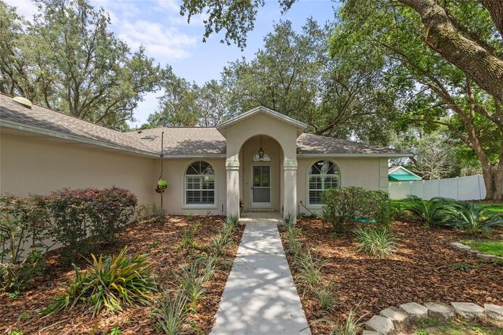 Property Photo: 37020 Shalimar Drive FL 34731