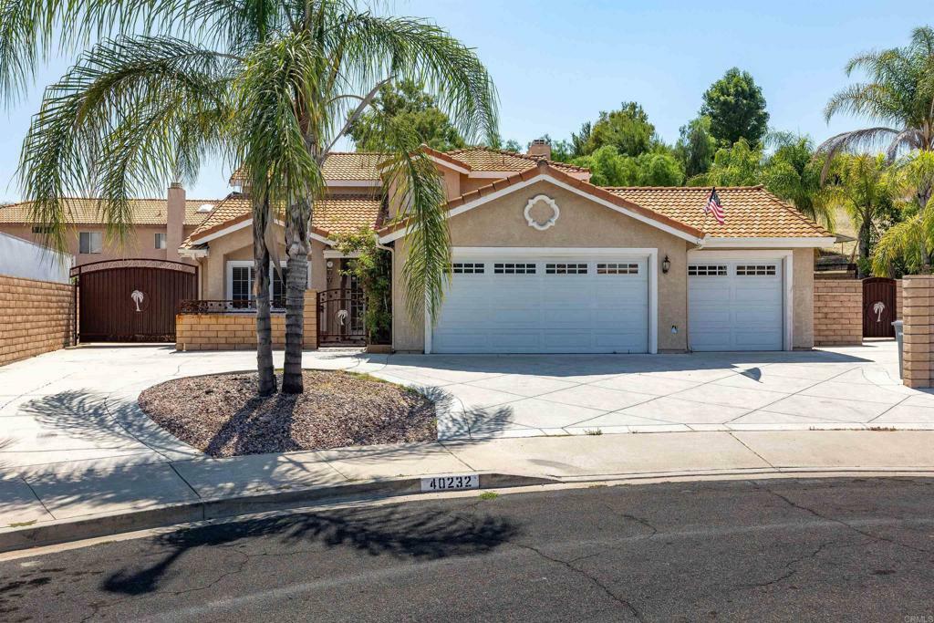 Property Photo:  40232 Vidette Circle  CA 92591 