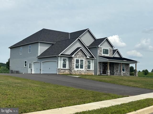 Property Photo:  11 Fiorino Way 1  PA 19608 