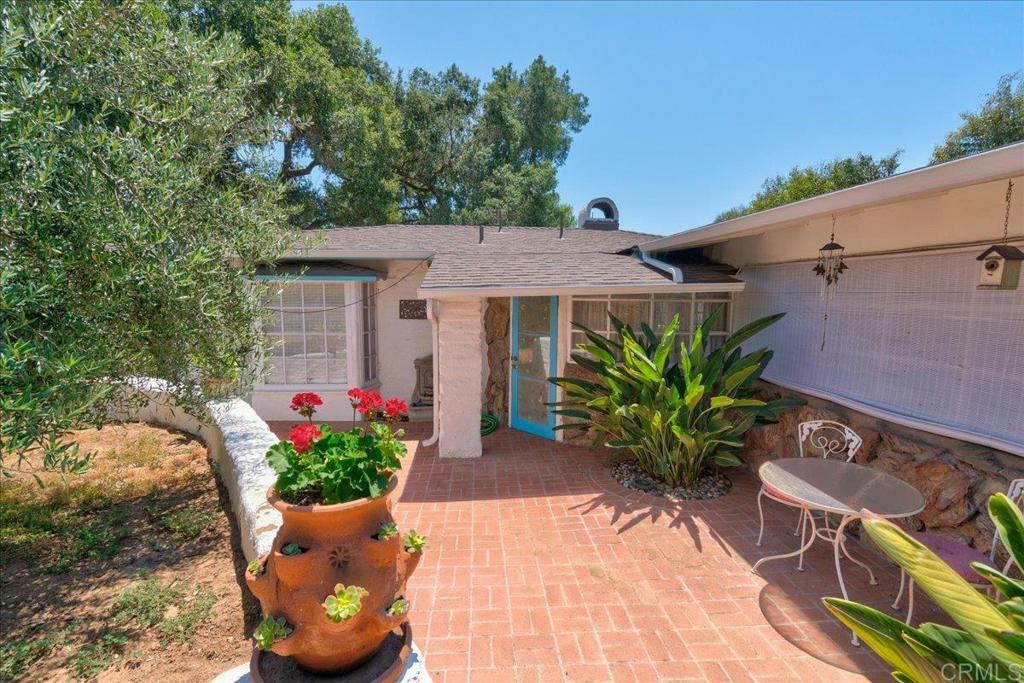 Property Photo: 1847 E Alvarado CA 92028
