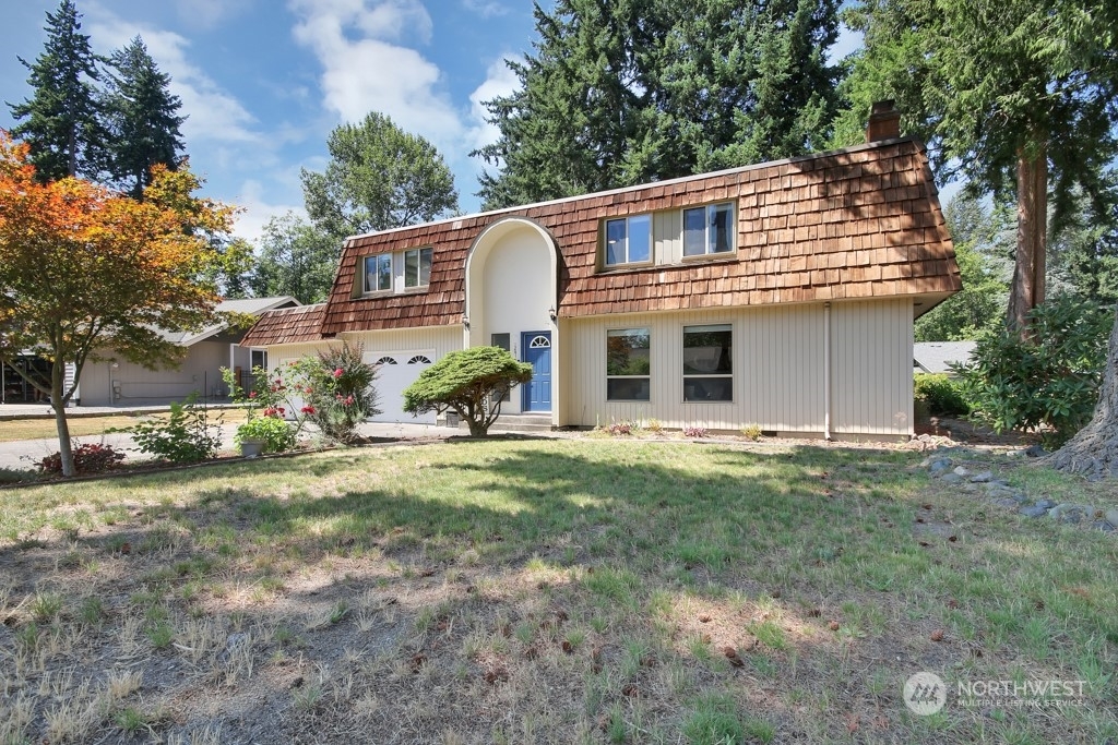Property Photo: 12418 132nd Avenue E WA 98374