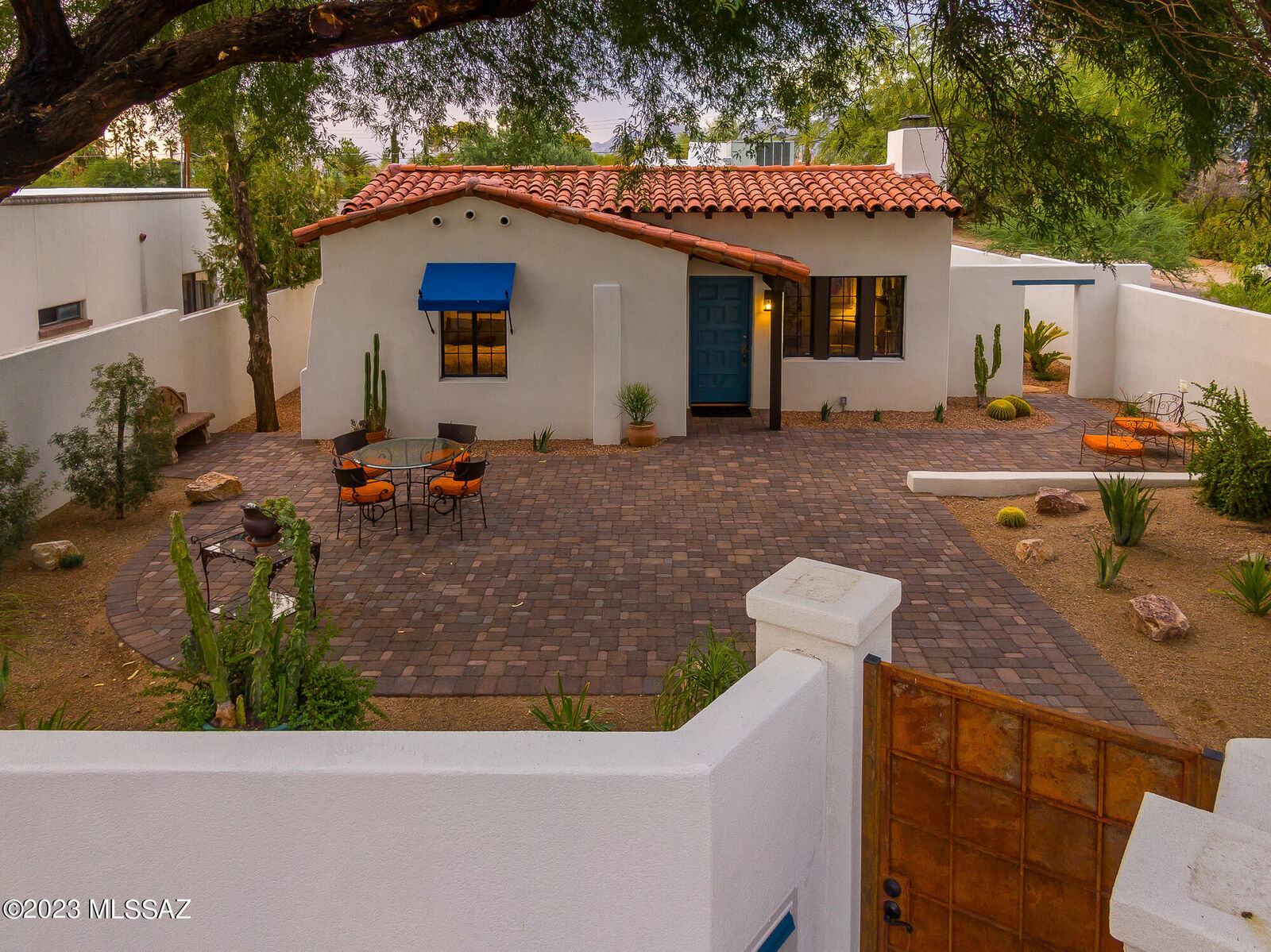 Property Photo: 2045 E Adams Street AZ 85719