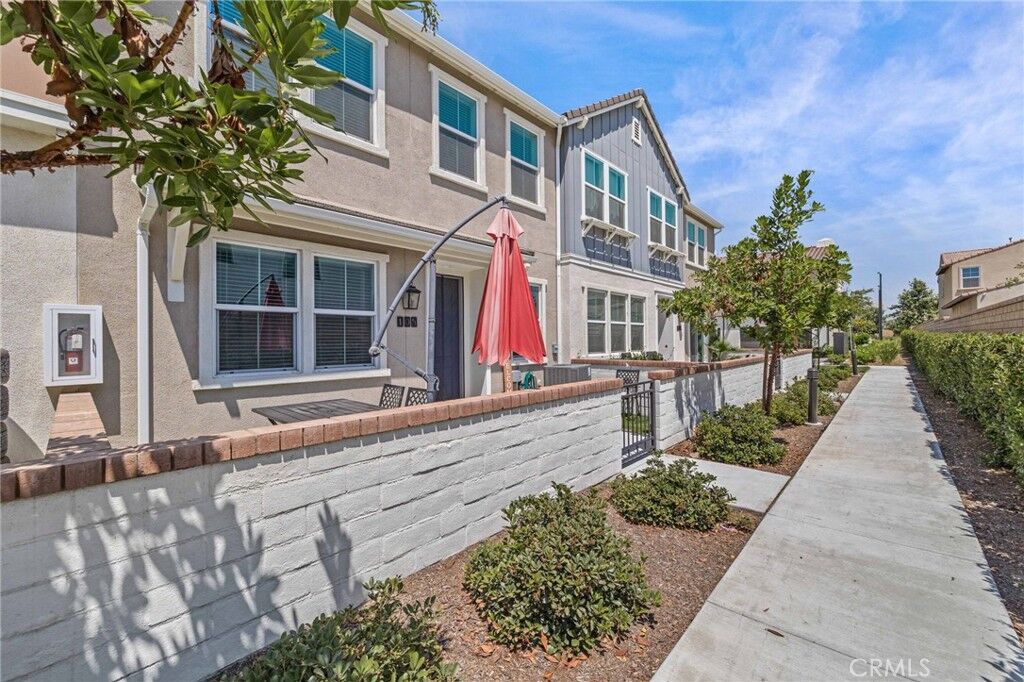 Property Photo:  4045 S Cork Privado 105  CA 91761 