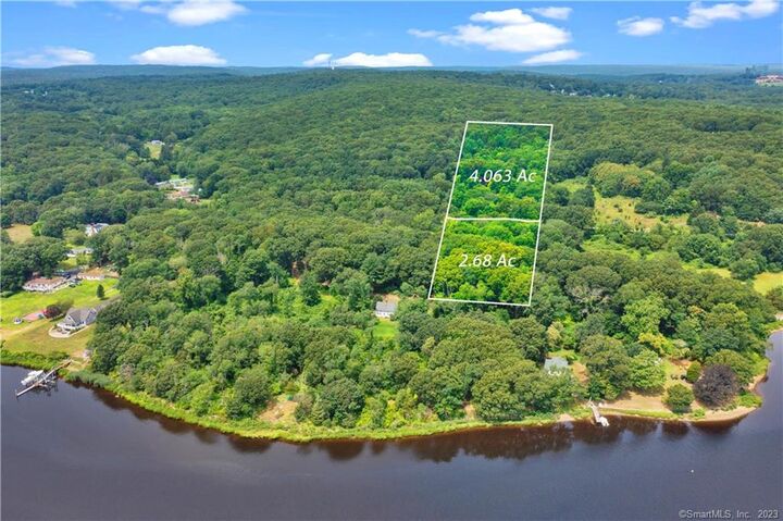 33 Massapeag Side Road  Montville CT 06382 photo