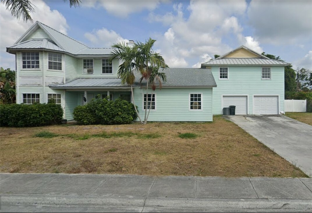 Property Photo: 4645 SE Pompano Terrace FL 34997