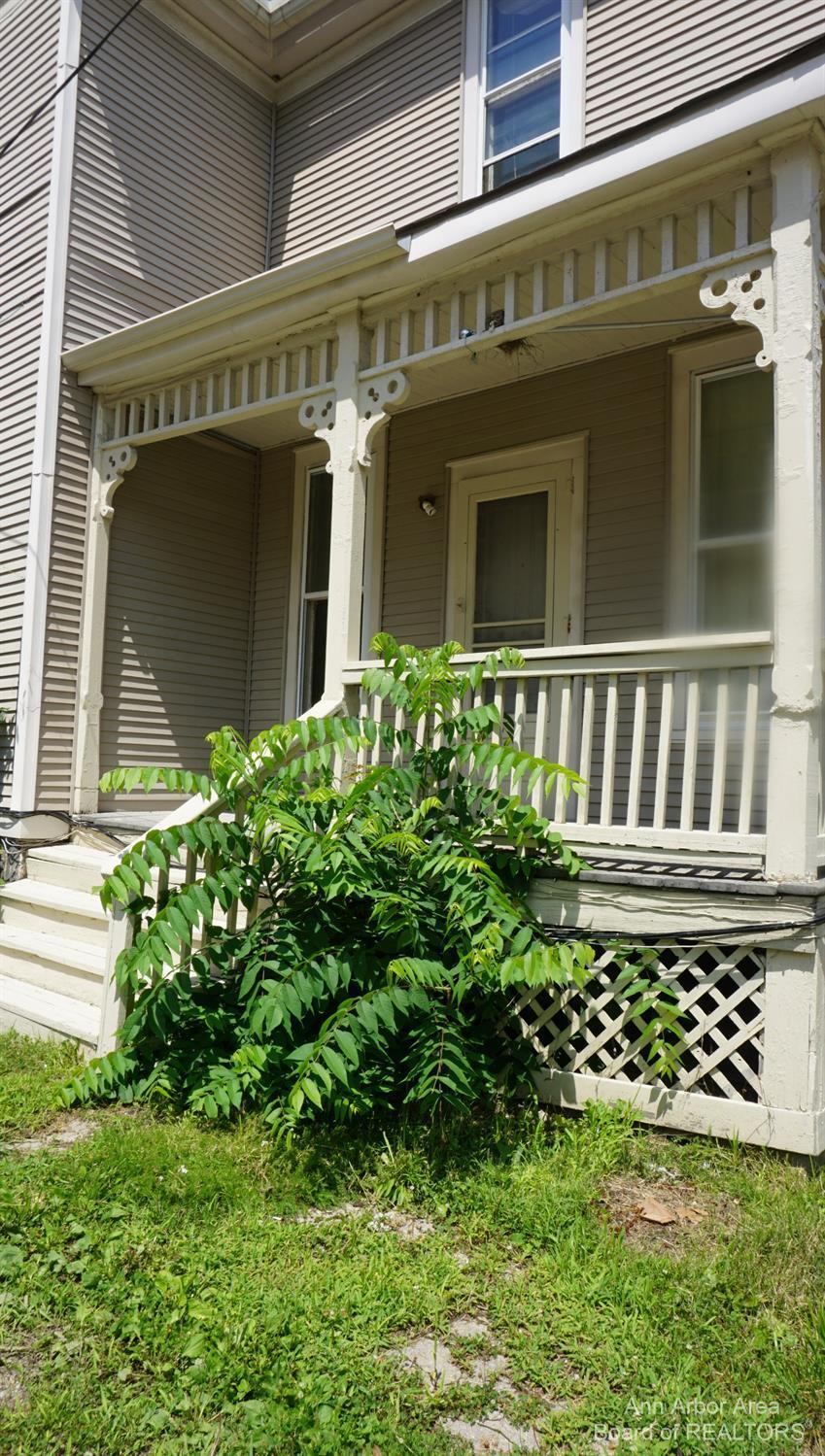 Property Photo:  130 N Normal Street  MI 48197 