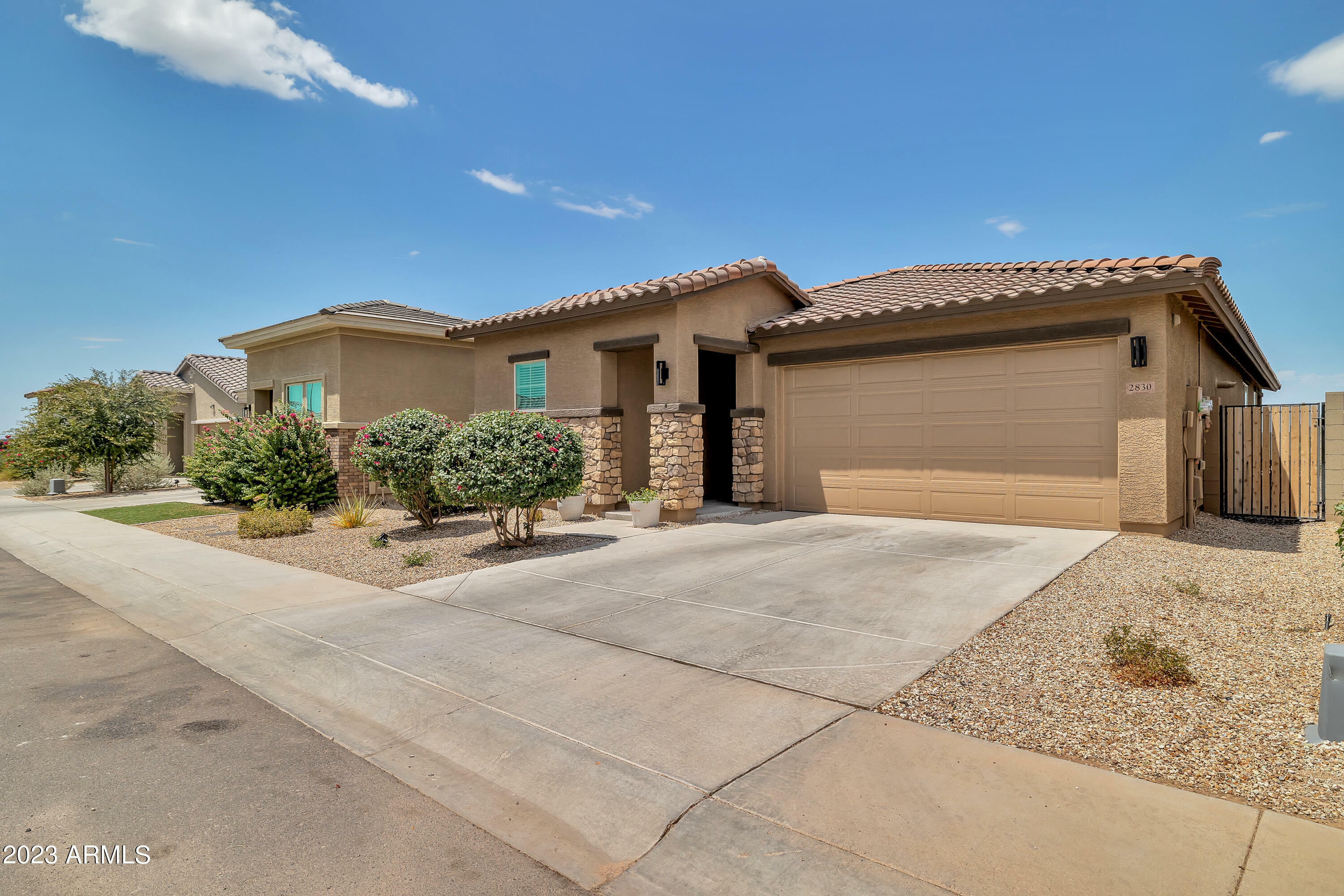 Property Photo:  2830 W Apollo Road  AZ 85041 