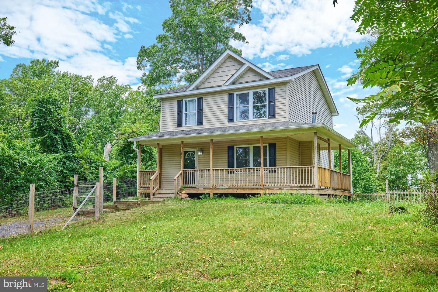 Property Photo:  801 High Top Road  VA 22642 
