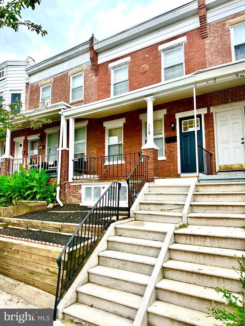 Property Photo:  719 S Harrison Street  DE 19805 