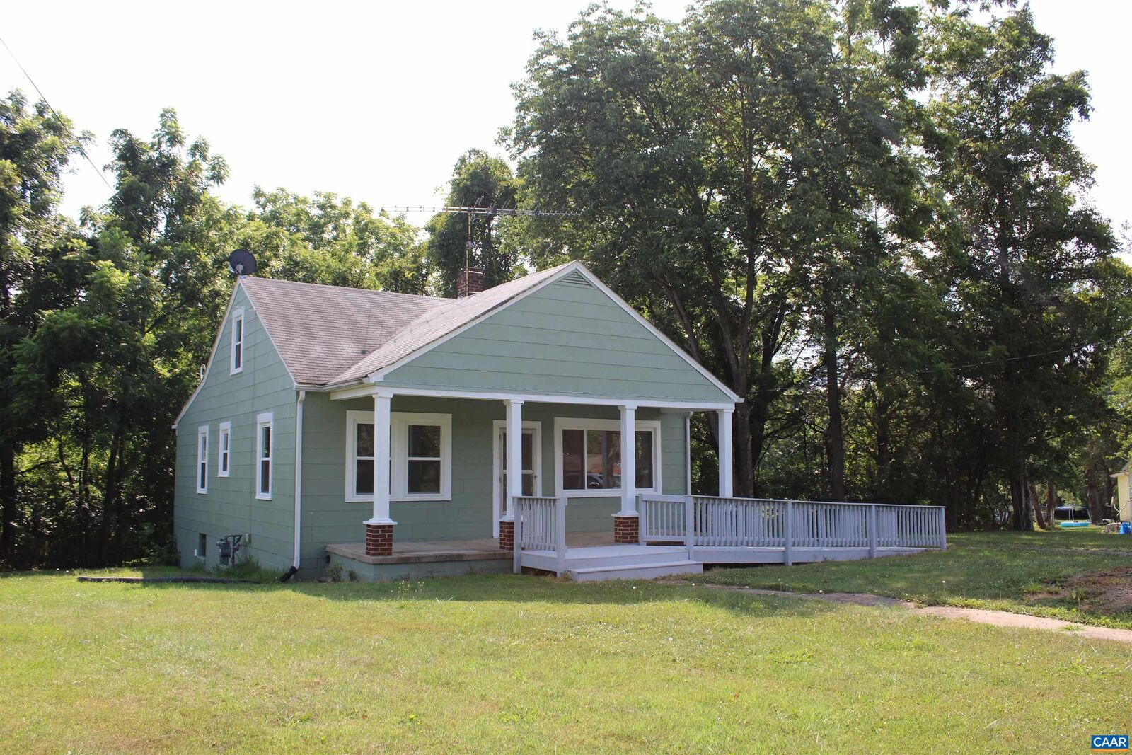 Property Photo:  9034 Spotswood Trl  VA 22973 