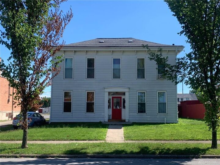 62 S Union Street  London OH 43140 photo