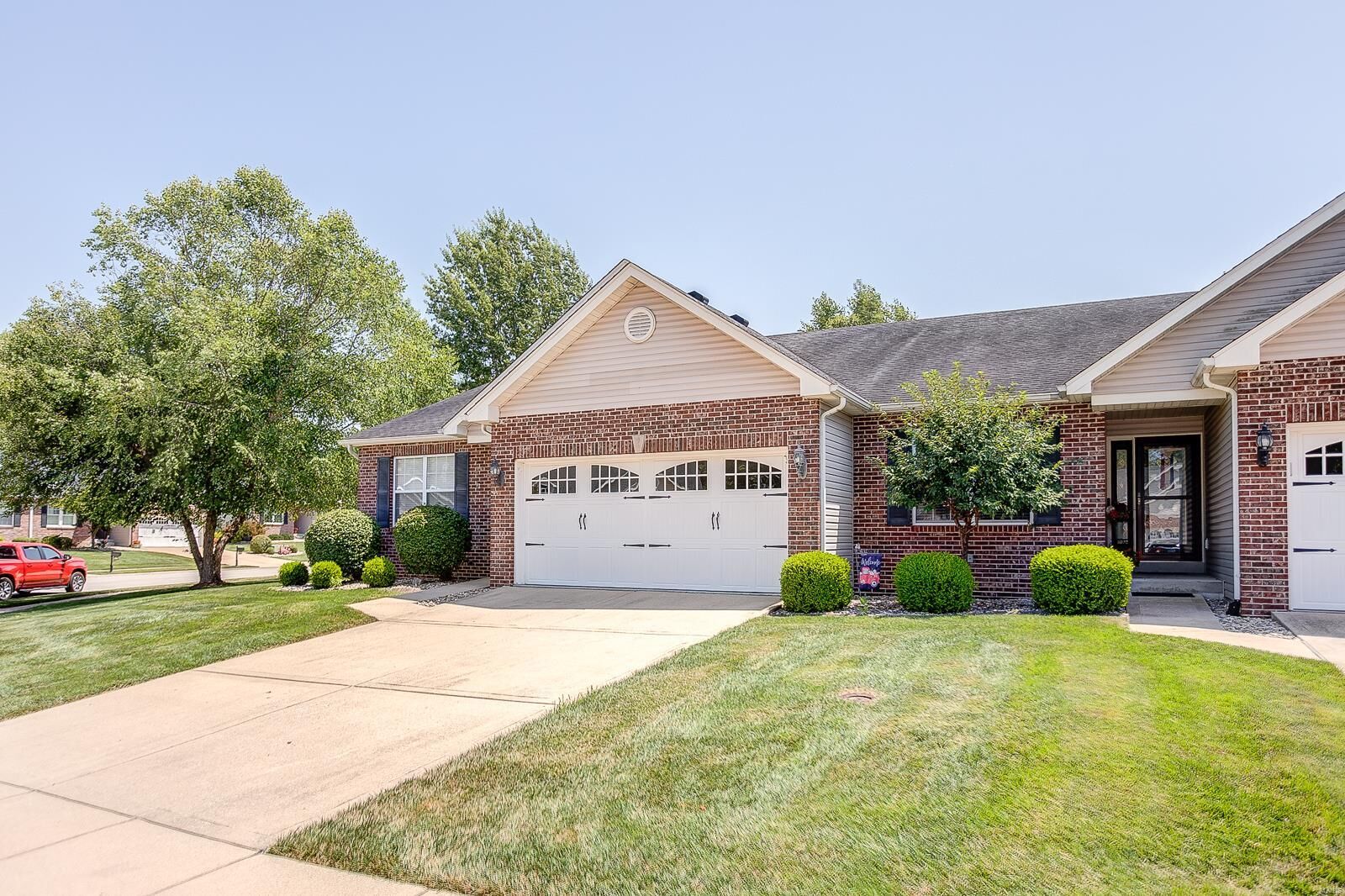 Property Photo:  448 Bandmour Place  IL 62269 