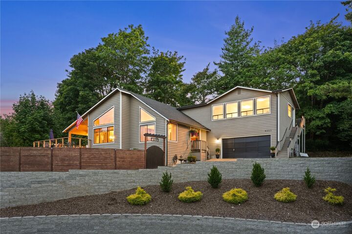 8003 NW Newberry Place  Bremerton WA 98312 photo
