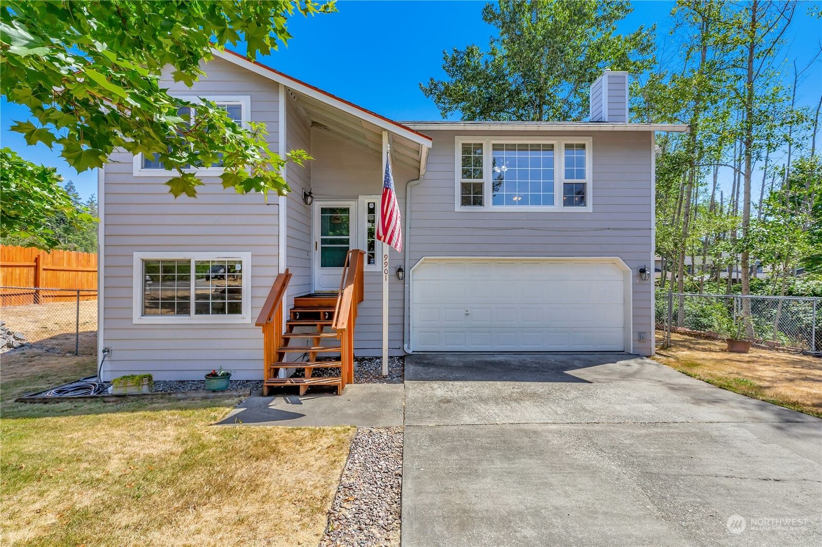 Property Photo:  9901 2nd Avenue Ct E  WA 98445 