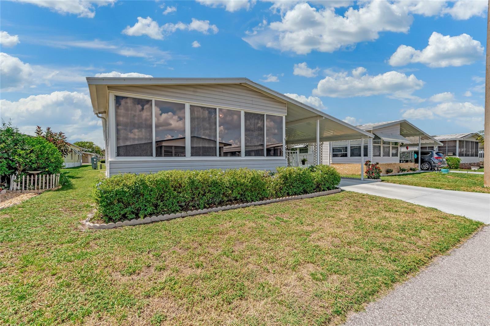 Property Photo: 4330 Cherrywood Street FL 33880