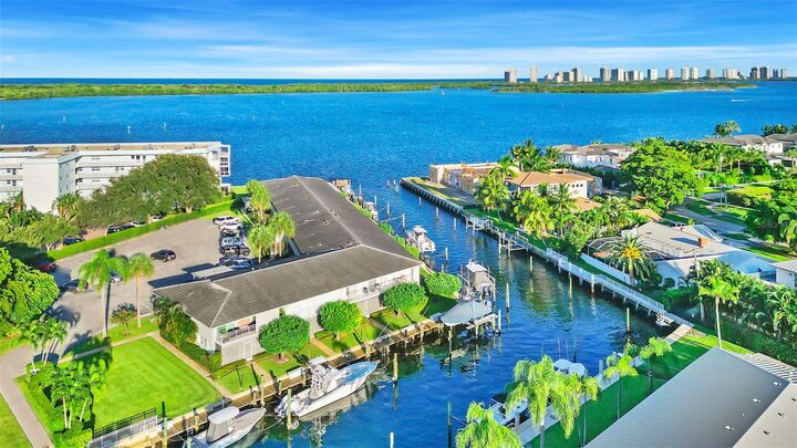 Property Photo: 68 Yacht Club Drive 24 FL 33408