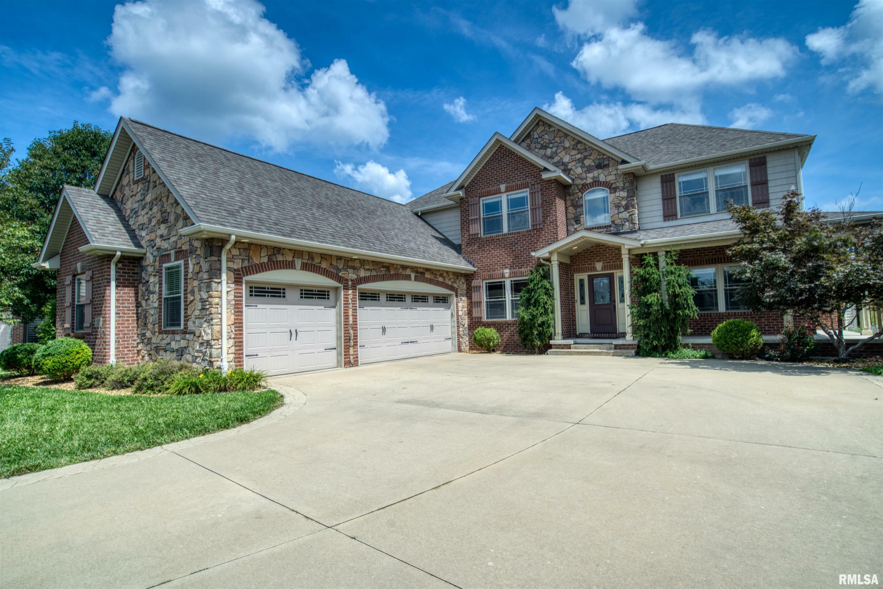 11028 N Moonstone Court  Dunlap IL 61525 photo