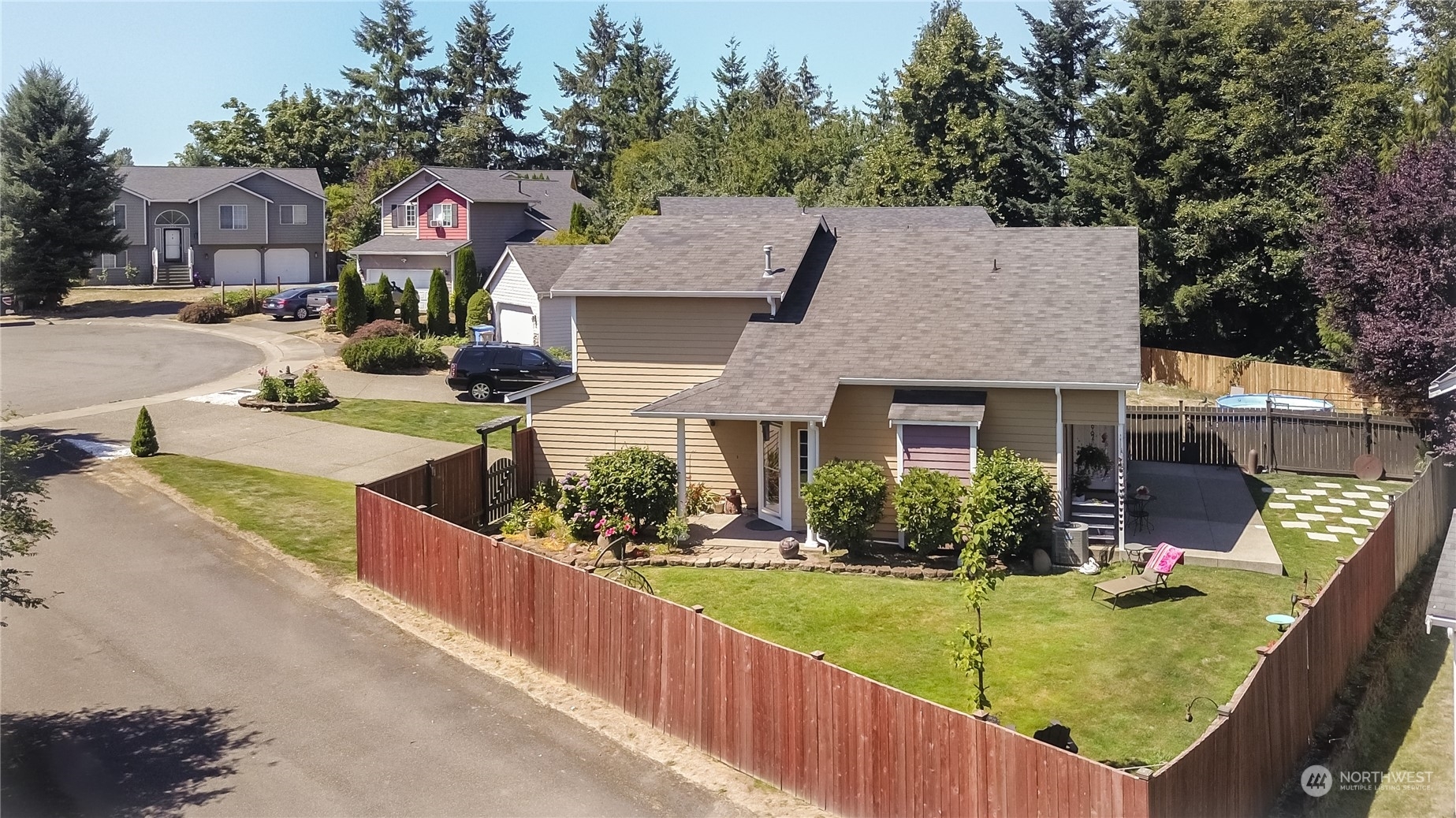 Property Photo:  11210 SE 264th St  WA 98030 