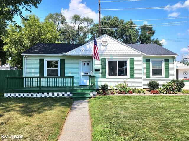 Property Photo:  22 Canfield  MI 48043 