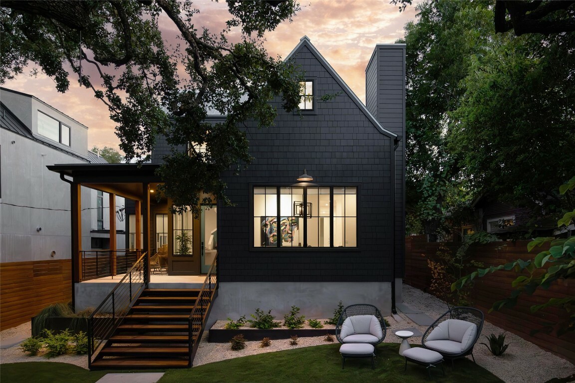 Property Photo: 807 W James Street TX 78704