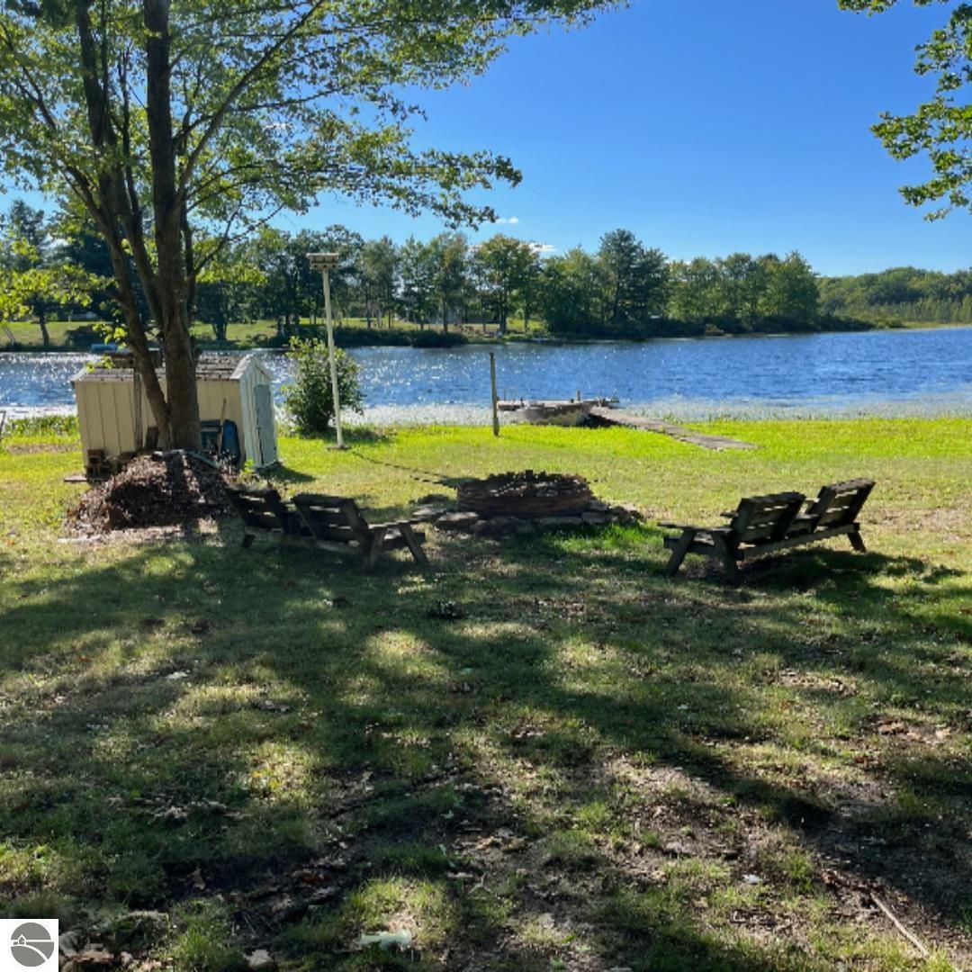 13949 Robin Hood Lane  Leroy MI 49655 photo