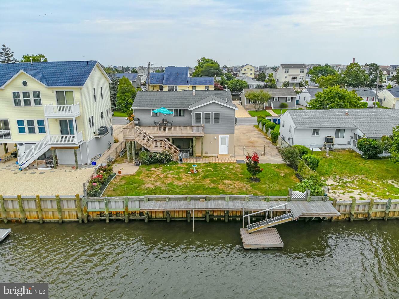 Property Photo:  25 N Forecastle Drive  NJ 08087 