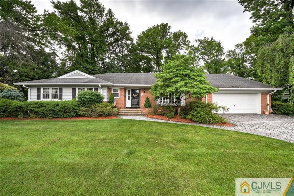 Property Photo:  2 Taylor Drive  NJ 08901 