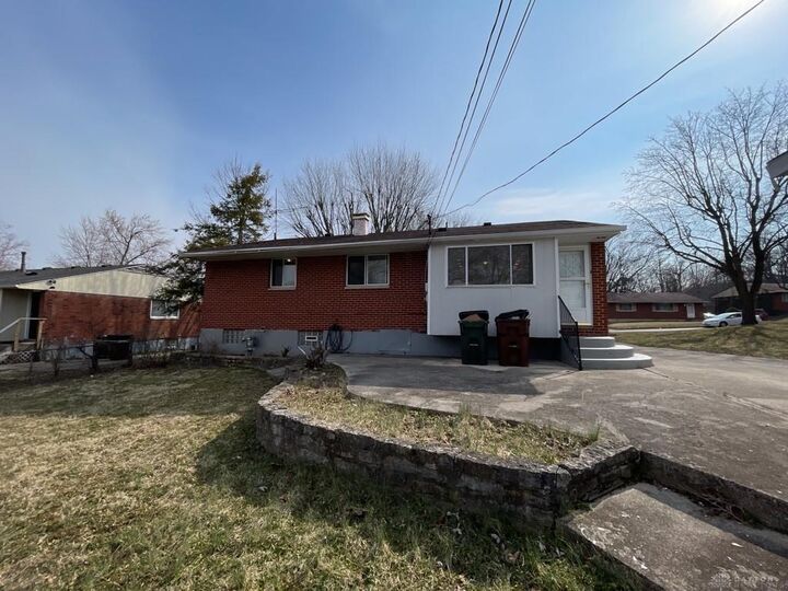 115 Sparks Street  Dayton OH 45426 photo