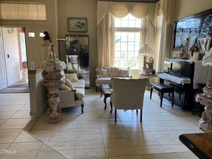 Property Photo: 2031 Devonshire Drive CA 93030