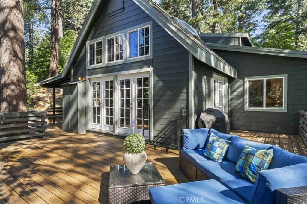 Property Photo:  816 Fern Road  CA 92385 