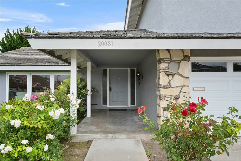 Property Photo:  20081 Beaumont Circle  CA 92646 