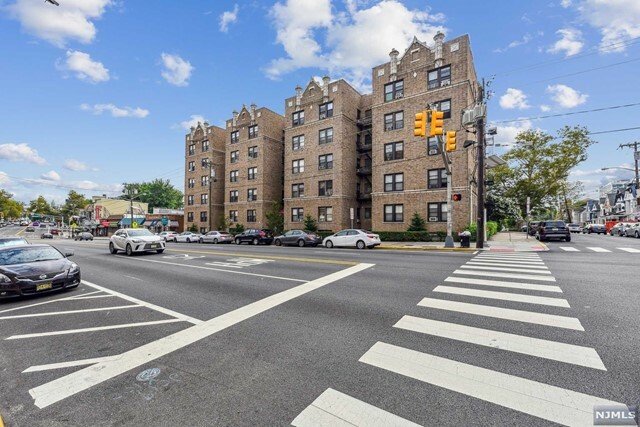 Property Photo:  2700 John F Kennedy Boulevard 105  NJ 07306 