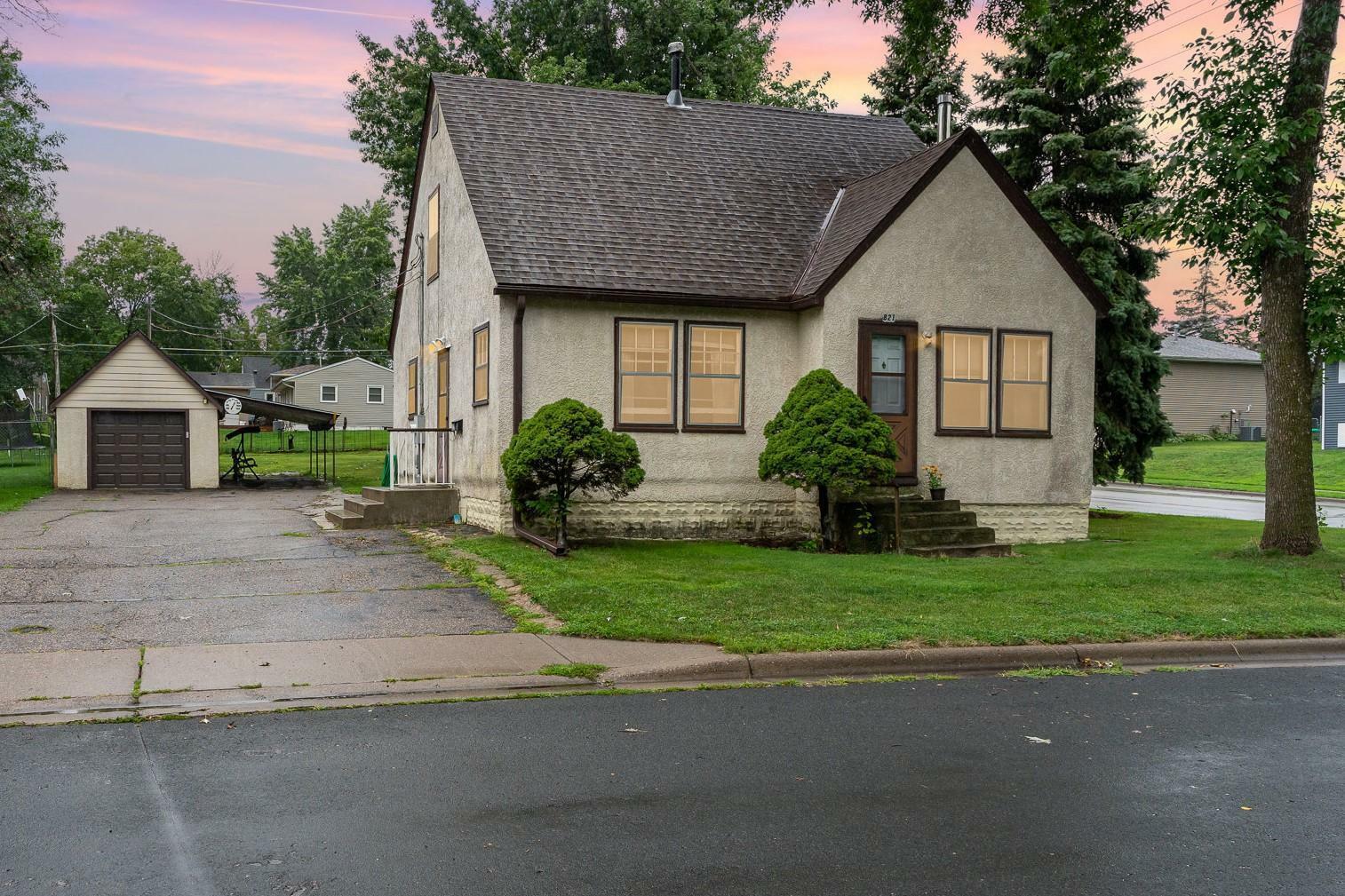 Property Photo: 821 10th Street W MN 55033
