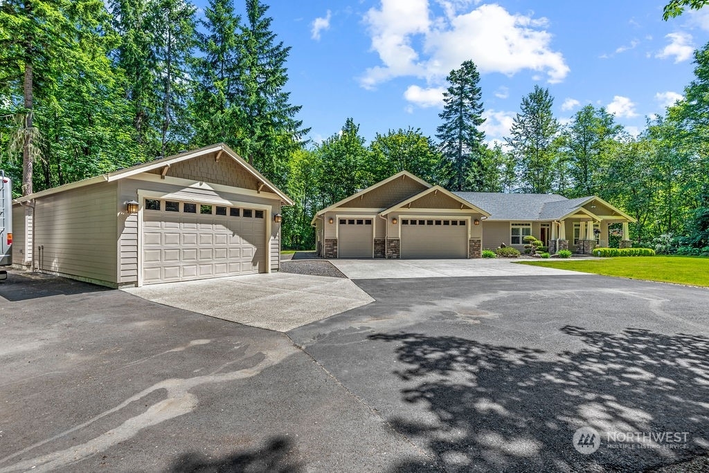 Property Photo: 153 Cornell Road WA 98649