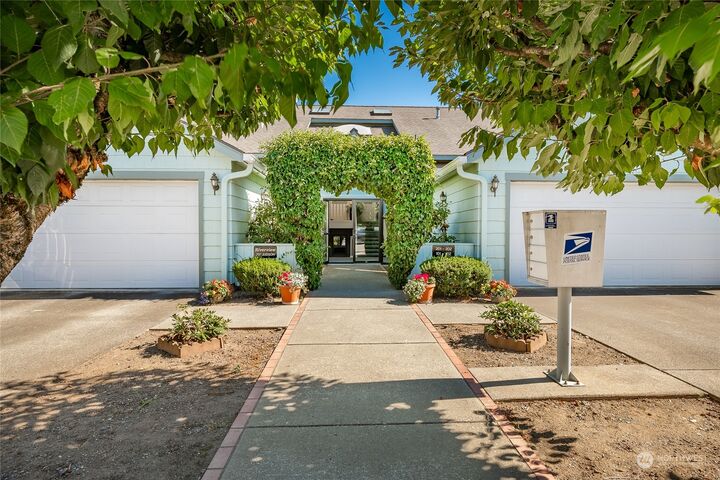 701 Judson Street 102  Lynden WA 98264 photo