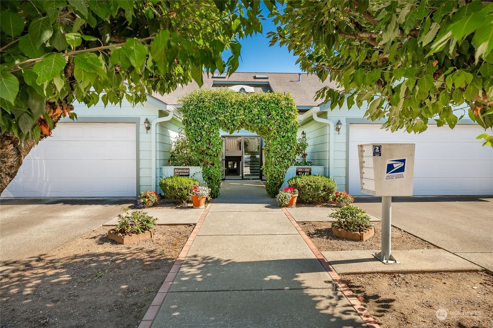 Property Photo: 701 Judson Street 102 WA 98264