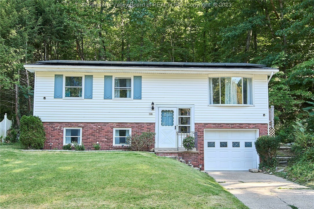 Property Photo: 118 Swarthmore Avenue WV 25302