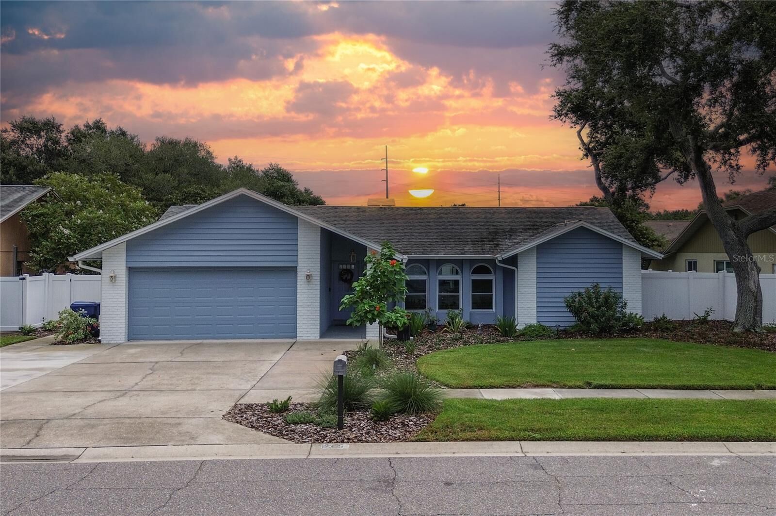 Property Photo:  12335 91st Way  FL 33773 