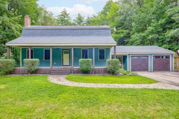 Property Photo: 138 Tapley Road ME 04093