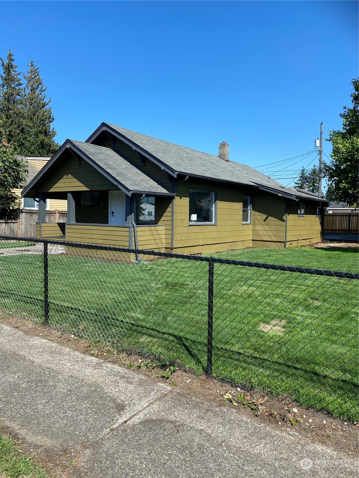 Property Photo:  7007 S Puget Sound Avenue  WA 98409 