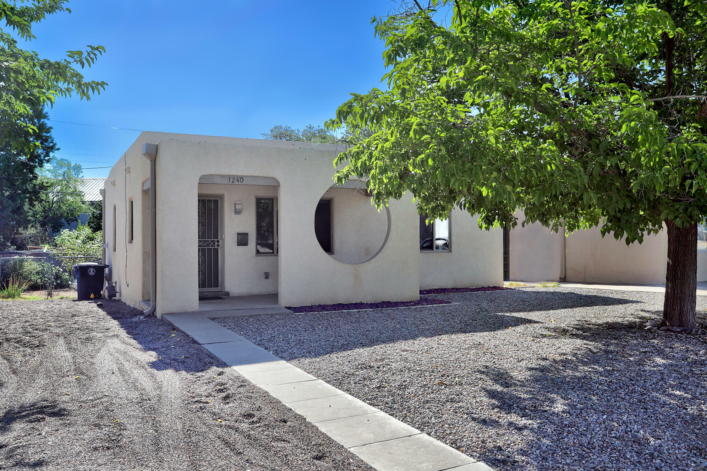 Property Photo:  1240 Princeton Drive NE  NM 87106 