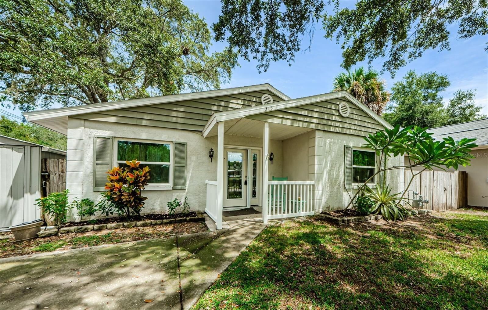 Property Photo:  315 5th Street N  FL 34695 