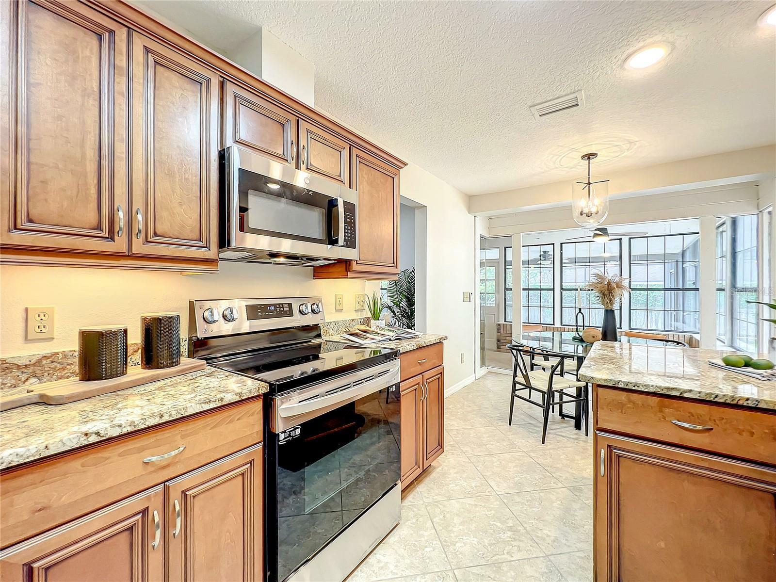 Property Photo:  488 Palm Drive  FL 32765 