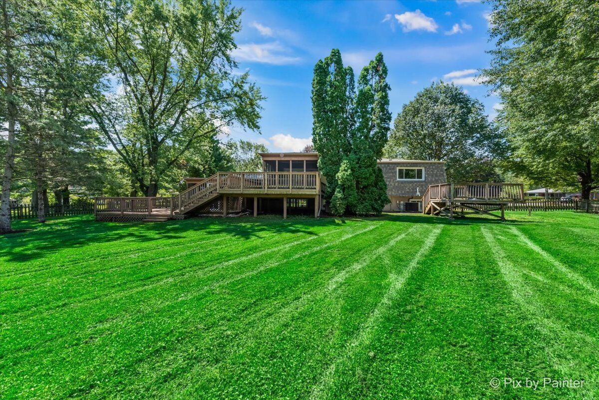 Property Photo: 3N189 Bernice Drive IL 60175