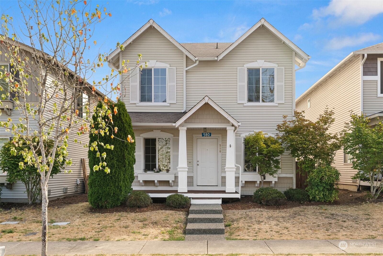Property Photo:  580 Monarch Boulevard  WA 98273 