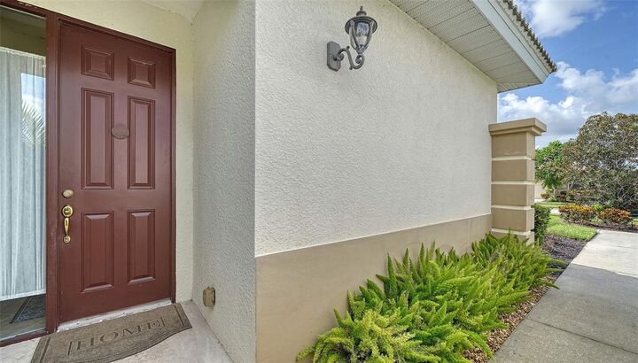 Property Photo:  158 Mestre Place  FL 34275 