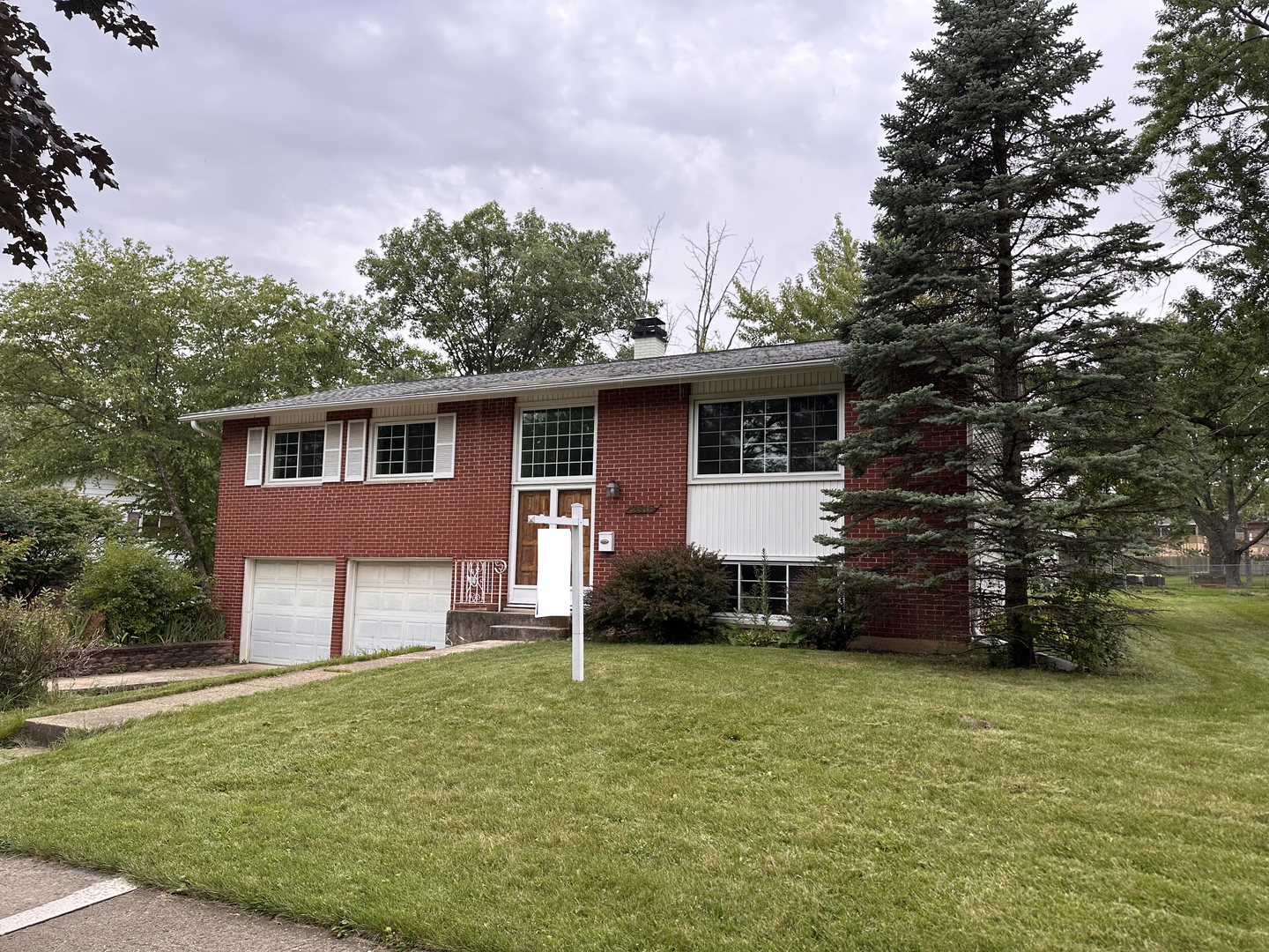 Property Photo: 2516 Jackson Drive IL 60517