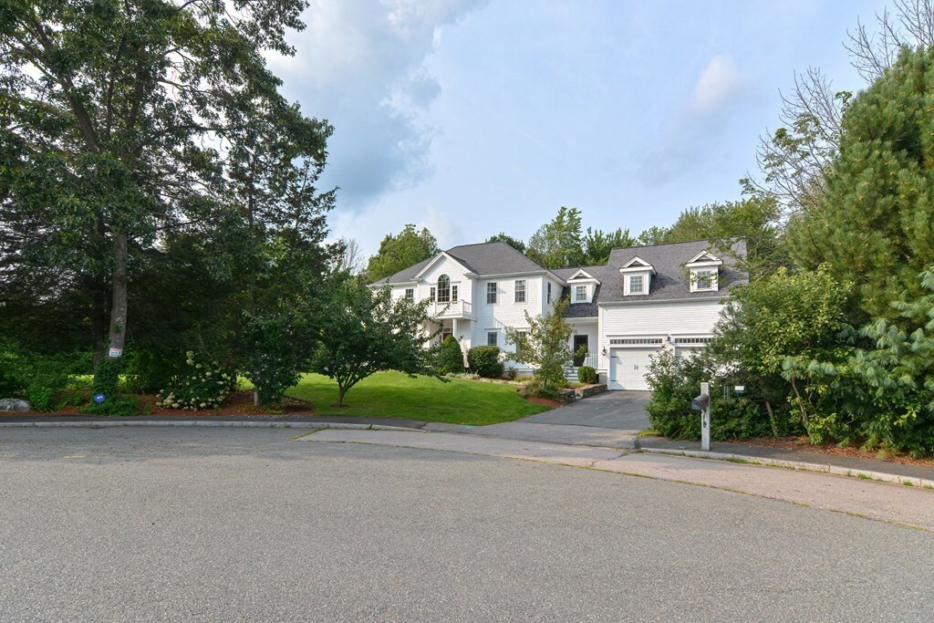 Property Photo:  20 Jonathan Drive  MA 02760 