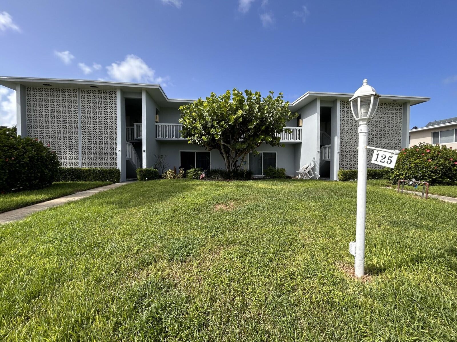 Property Photo:  125 South Boulevard 1A  FL 33435 