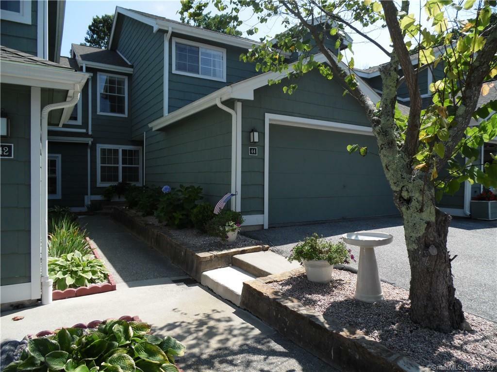 Property Photo: 44 Spyglass Circle CT 06340